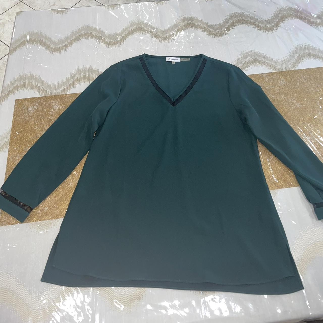 Calvin Klein Emerald green blouse size S can be