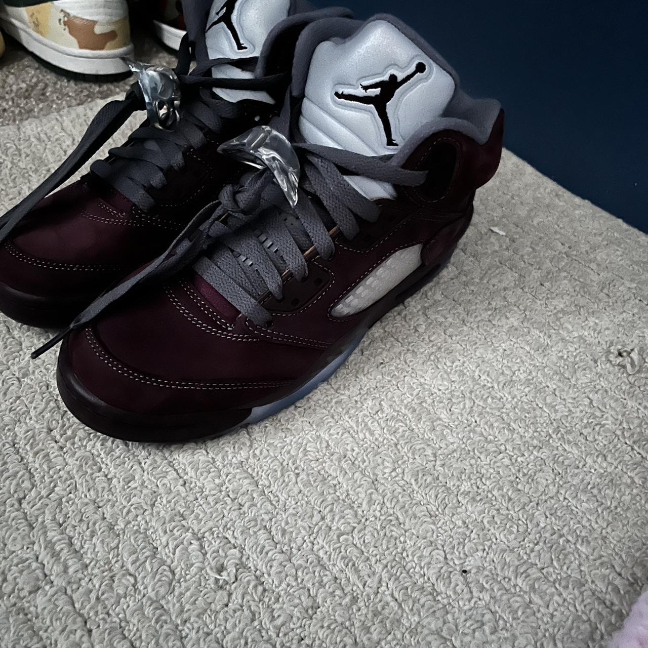 jordan 5 burgundy on feet