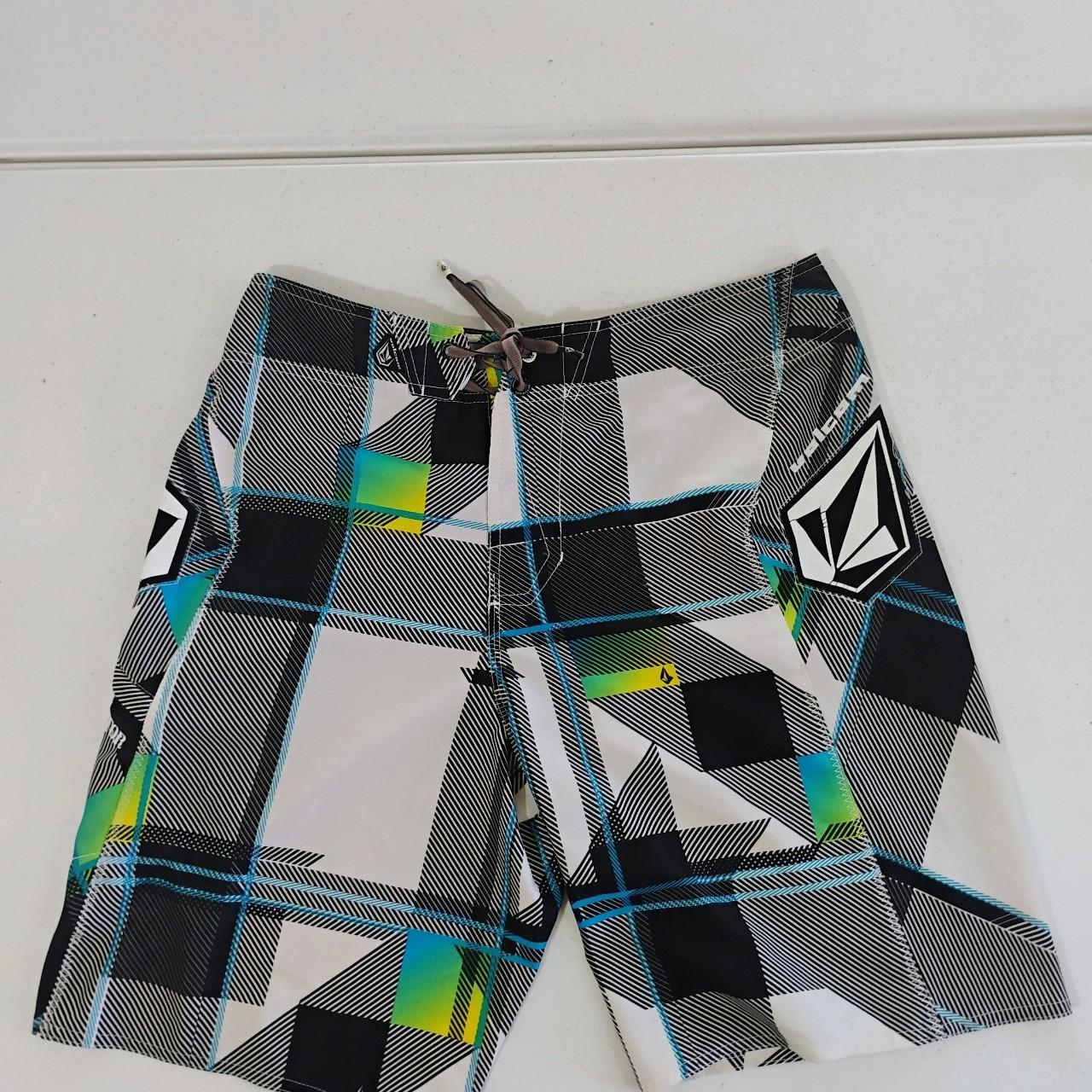 Volcom Men's Shorts - Multi/Grey - 32" – Volcom A… - image 1