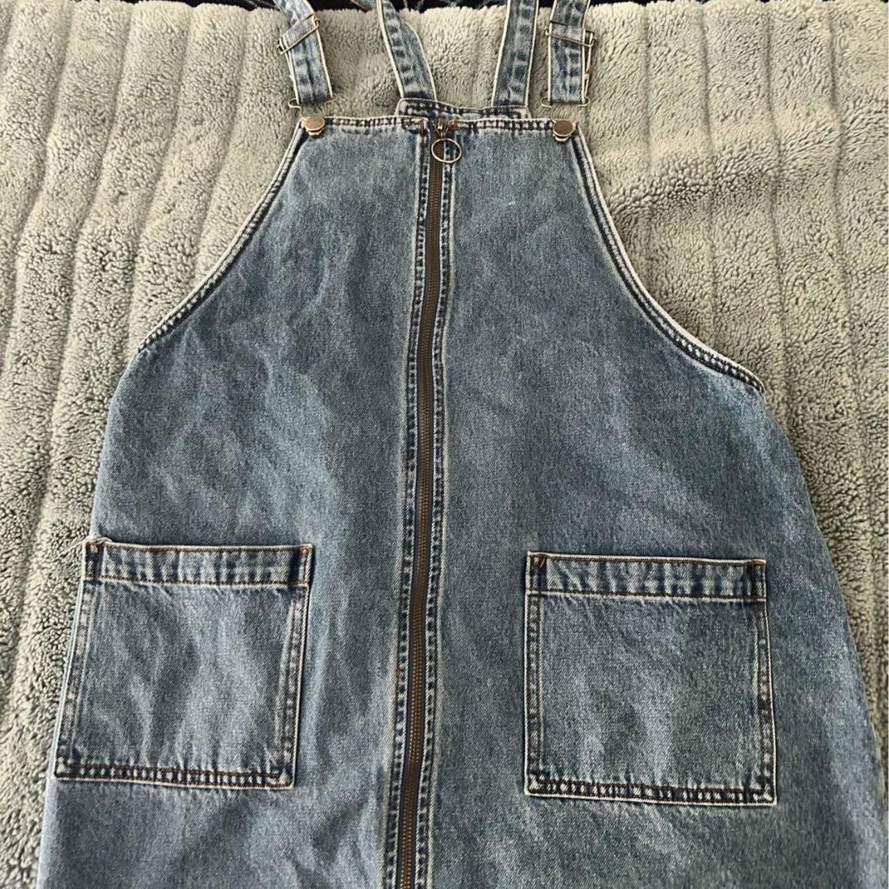 item listed by nikkizch