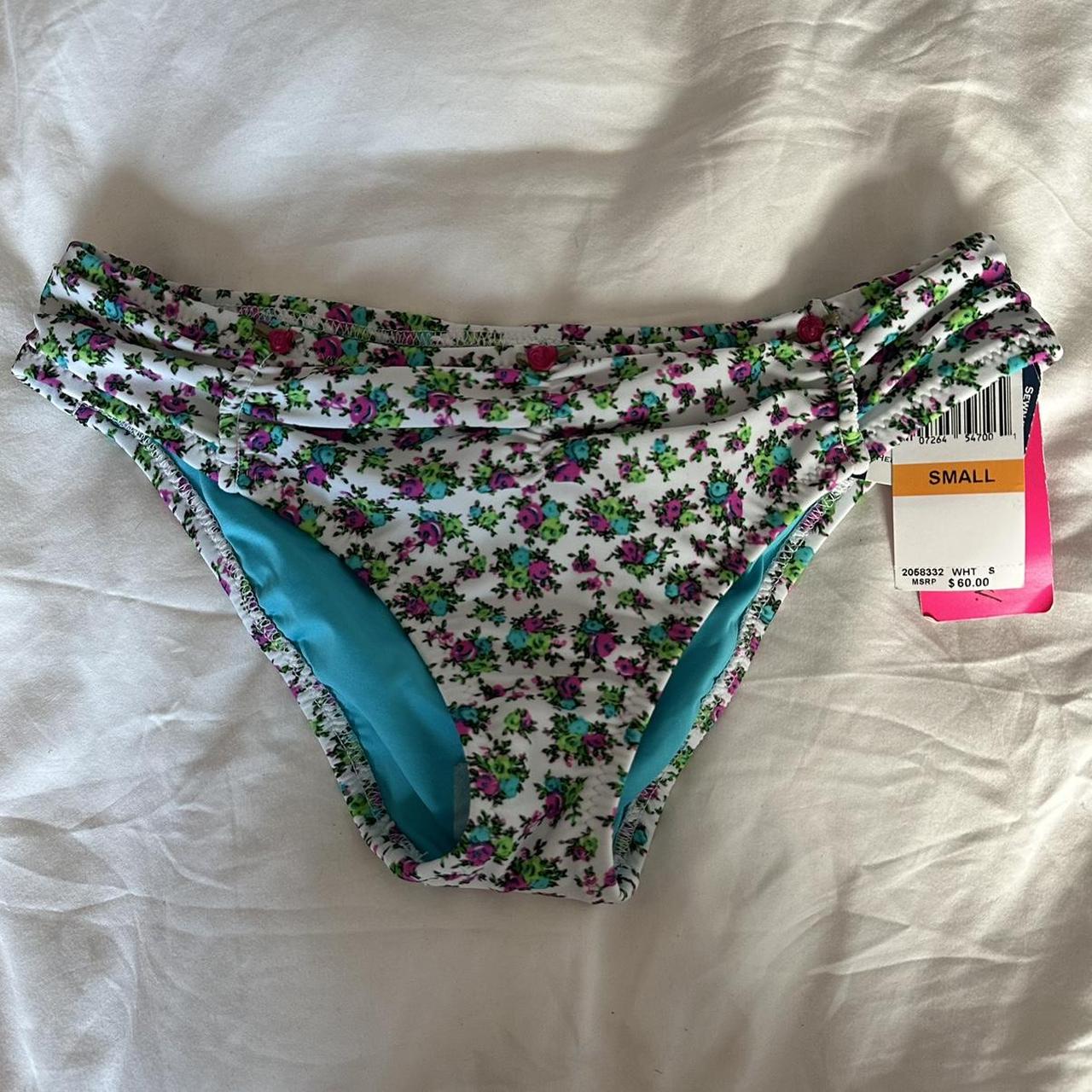 Betsey Johnson Women's Bikini-and-tankini-bottoms | Depop