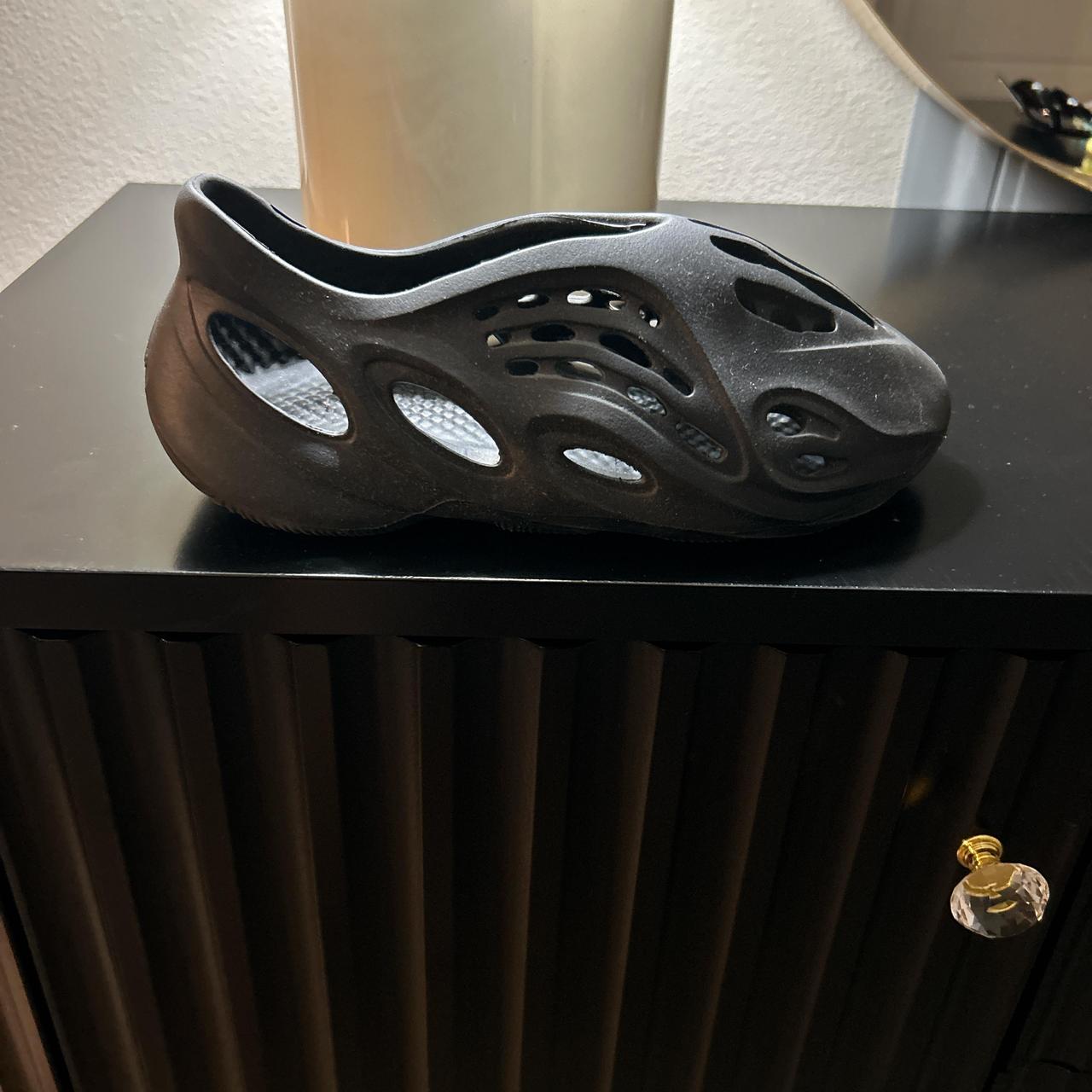 nicekicks yeezy slides