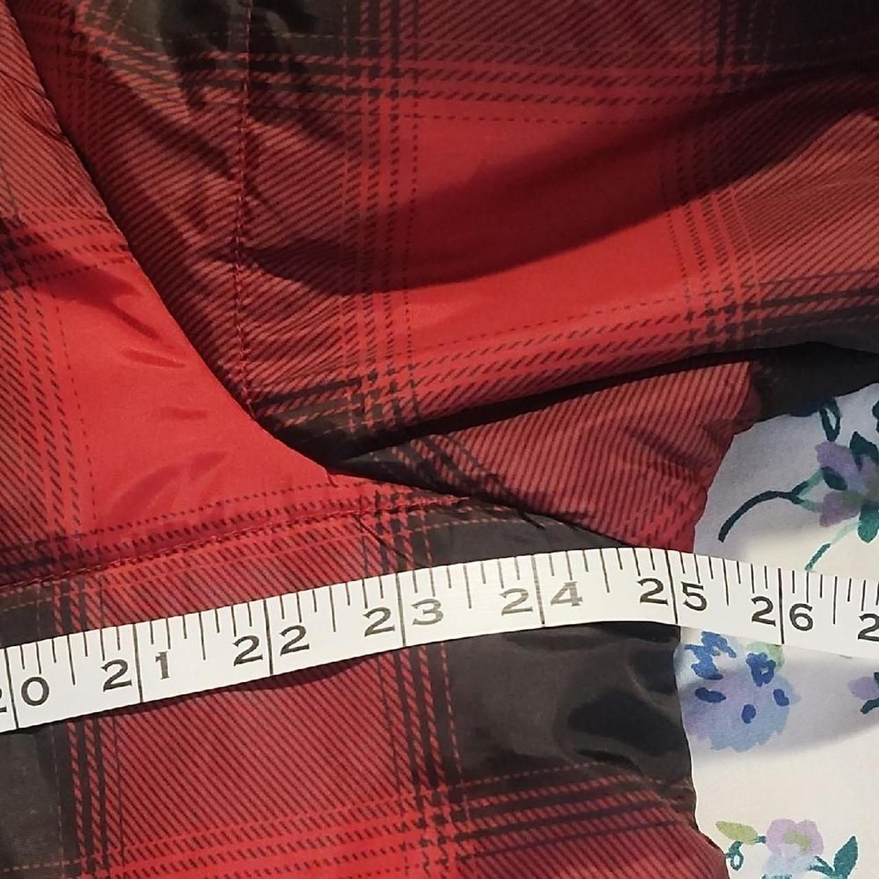 Universal Thread Women's Puffer Jacket - Red/Blac… - image 7