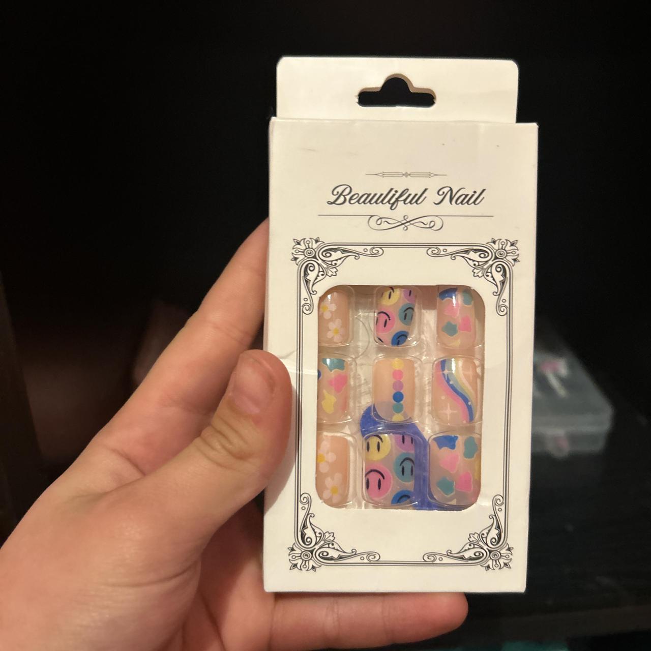 Fitz perfectly same as the description, same as the... Depop