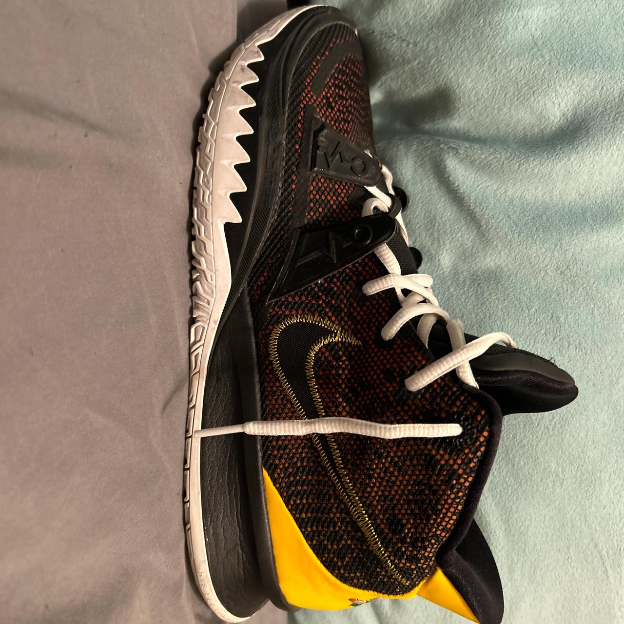 kyrie 7 rayguns basketball shoe
