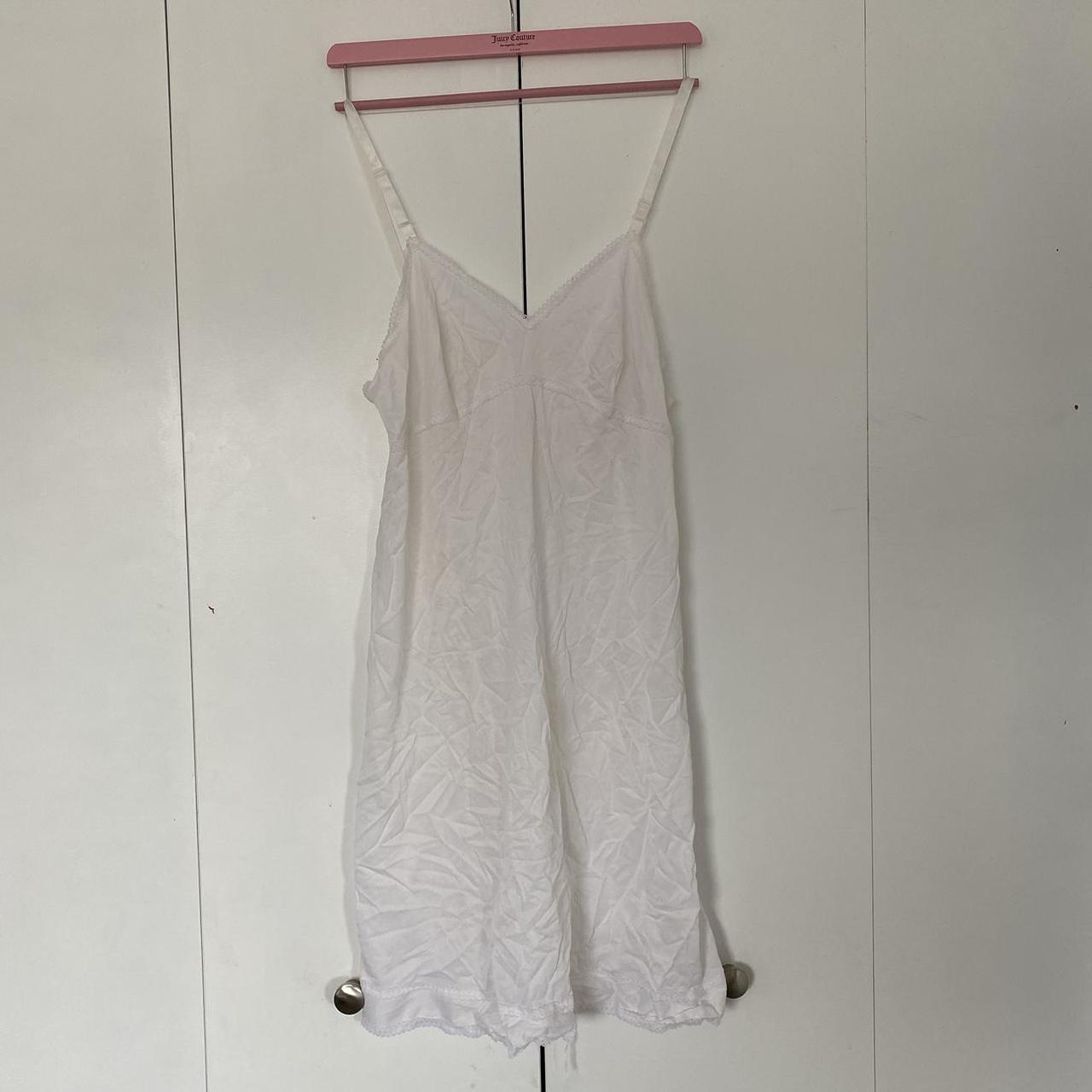 item listed by 4nn4l0nd3shops