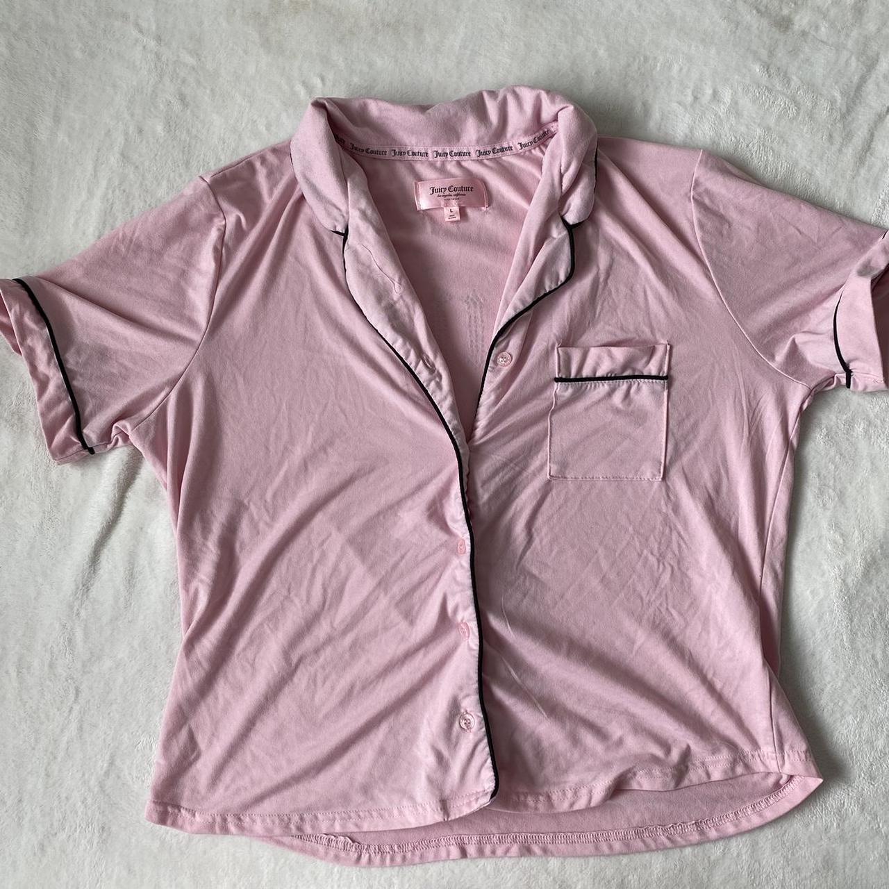 item listed by 4nn4l0nd3shops