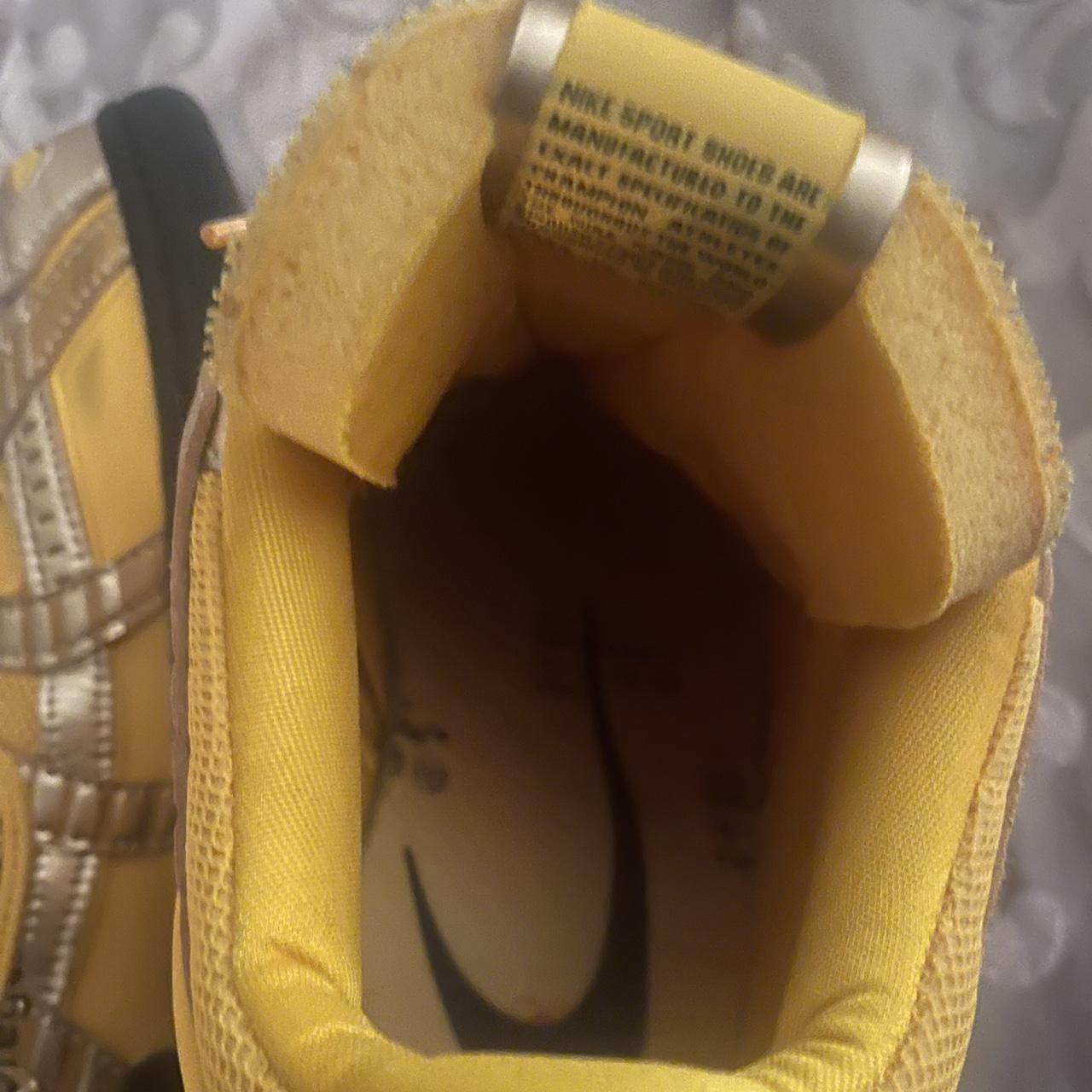 university gold off white