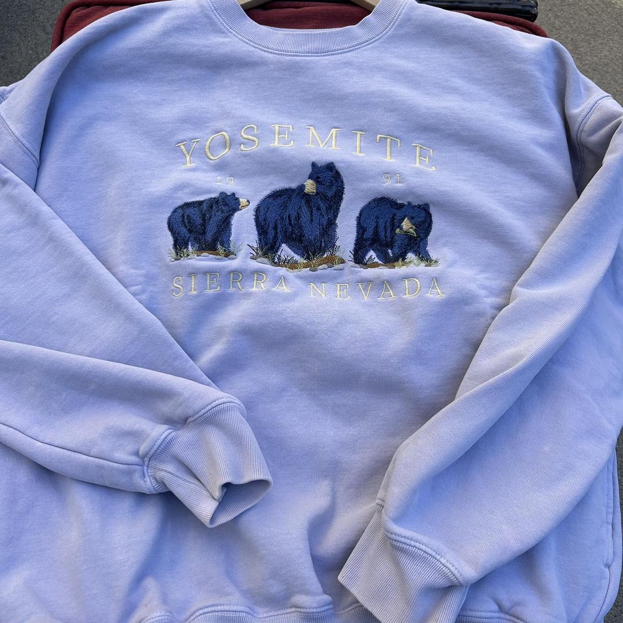 Brandy Melville Yosemite Periwinkle Sweatshirt. - Depop