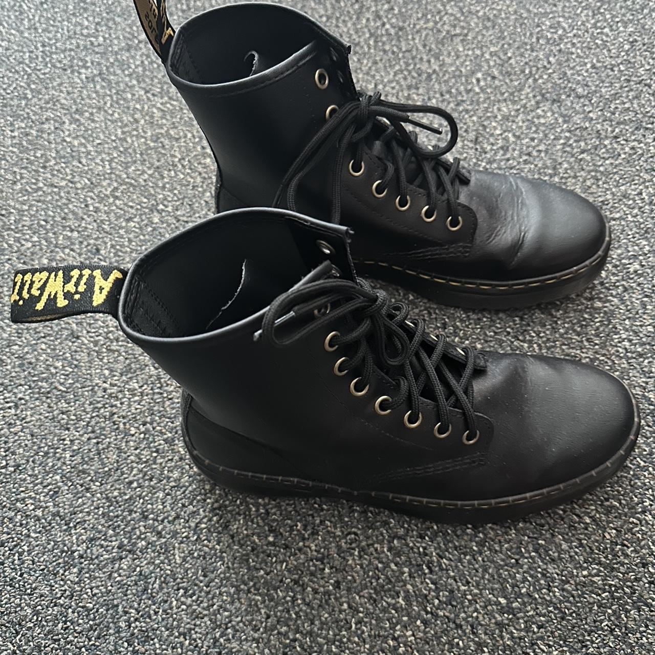 Size Dr Martens Jadon Hi platform black