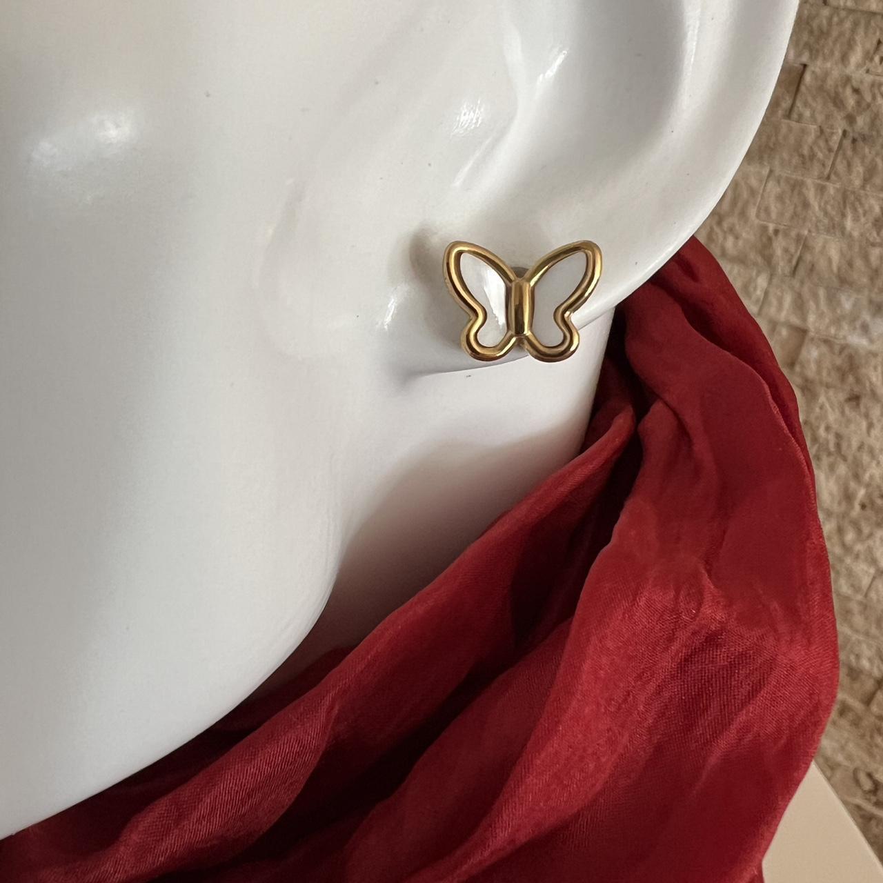 item listed by 76moonlight76