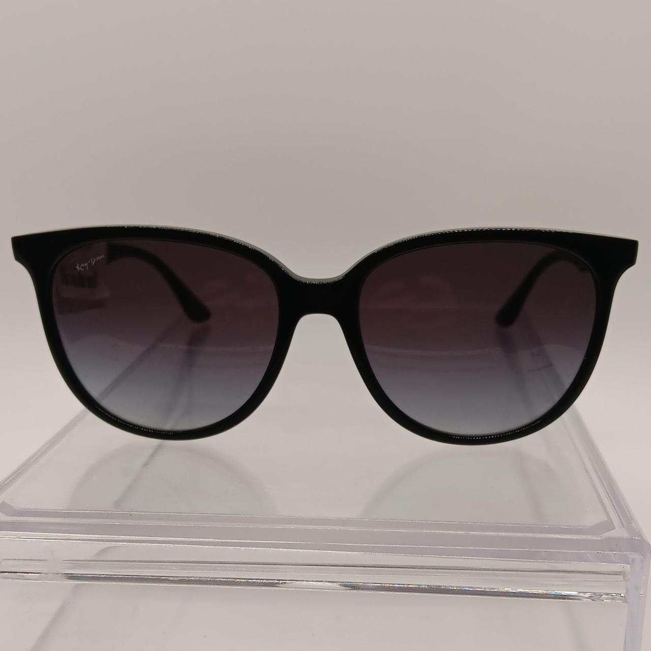 関税・送料込み＊RayBan＊RB4378 601/8G サングラス Ray-Ban RB4378 S (54 - 16) with Grey lenses and Black frame