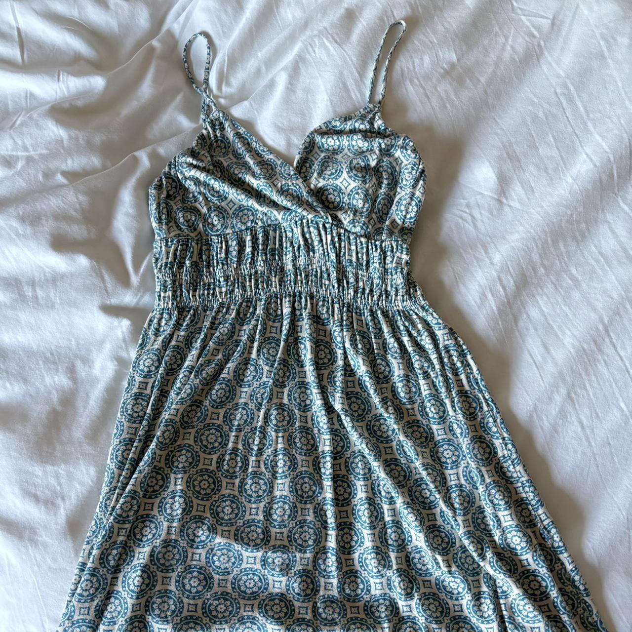 Mossimo Summer Dress size s teal/cream pattern,... - Depop