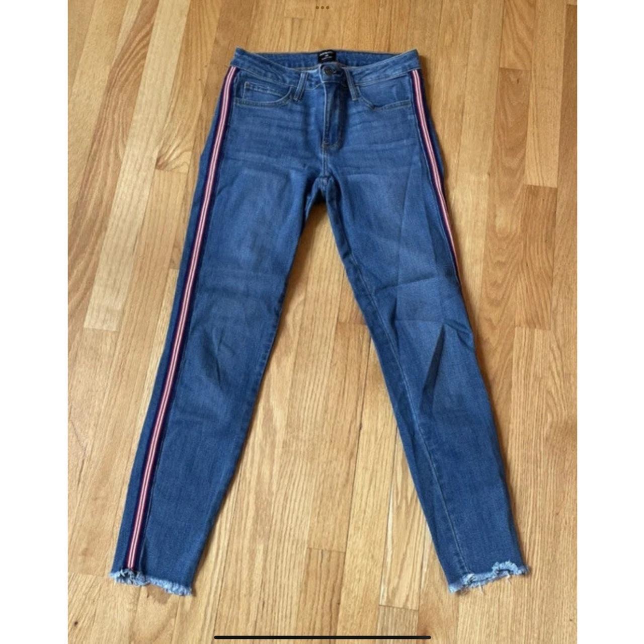item listed by swisssmisss