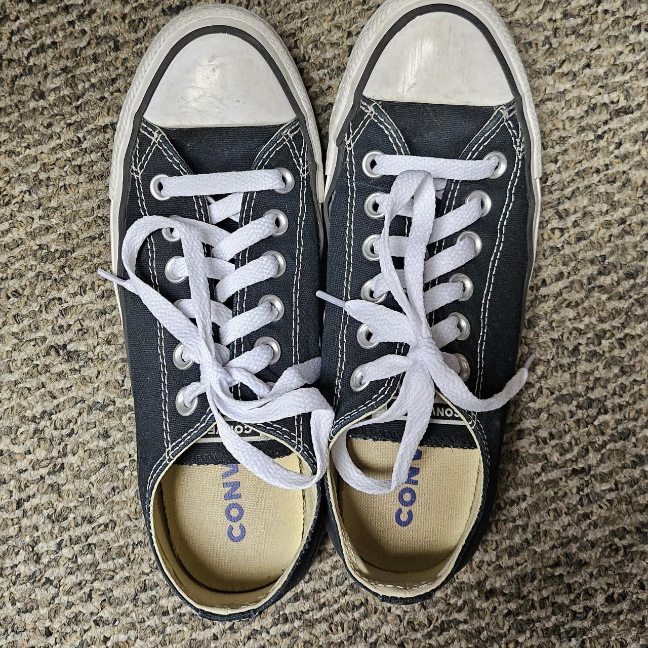 Converse Low Tops - Depop