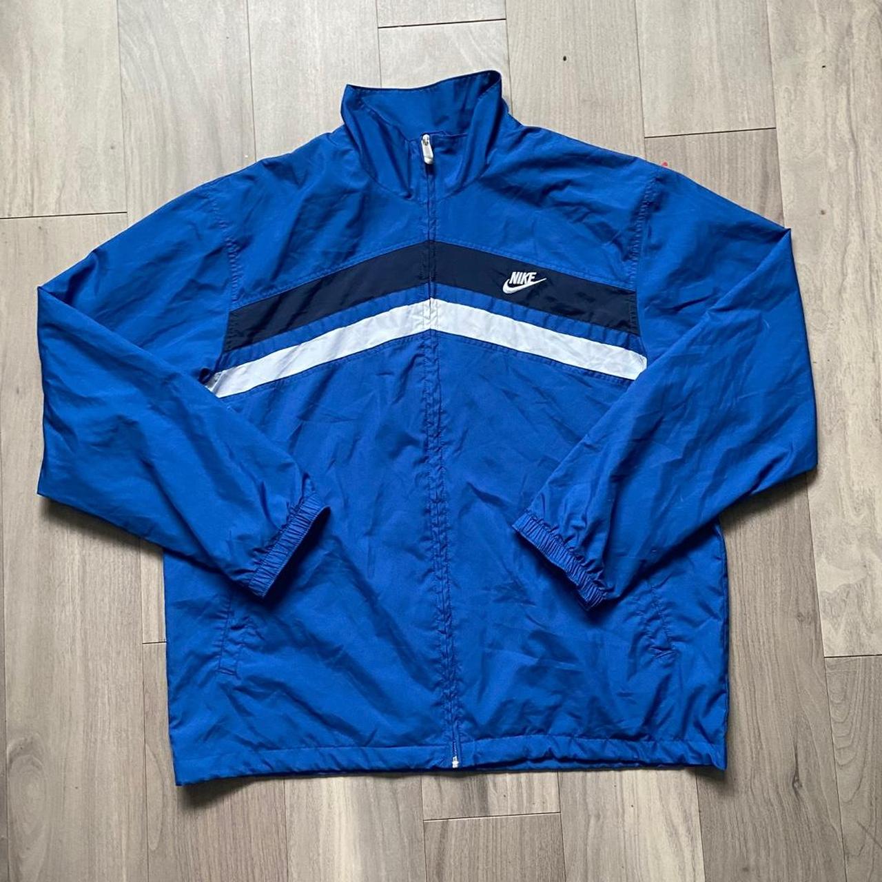 item listed by victormerlos
