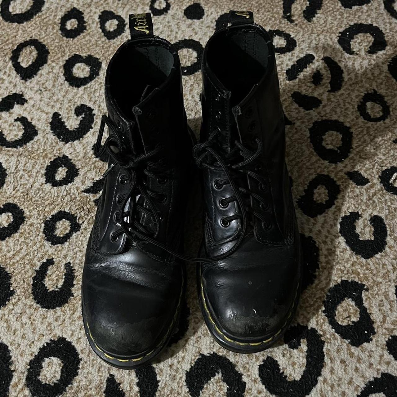 Used doc 2024 martens size 10