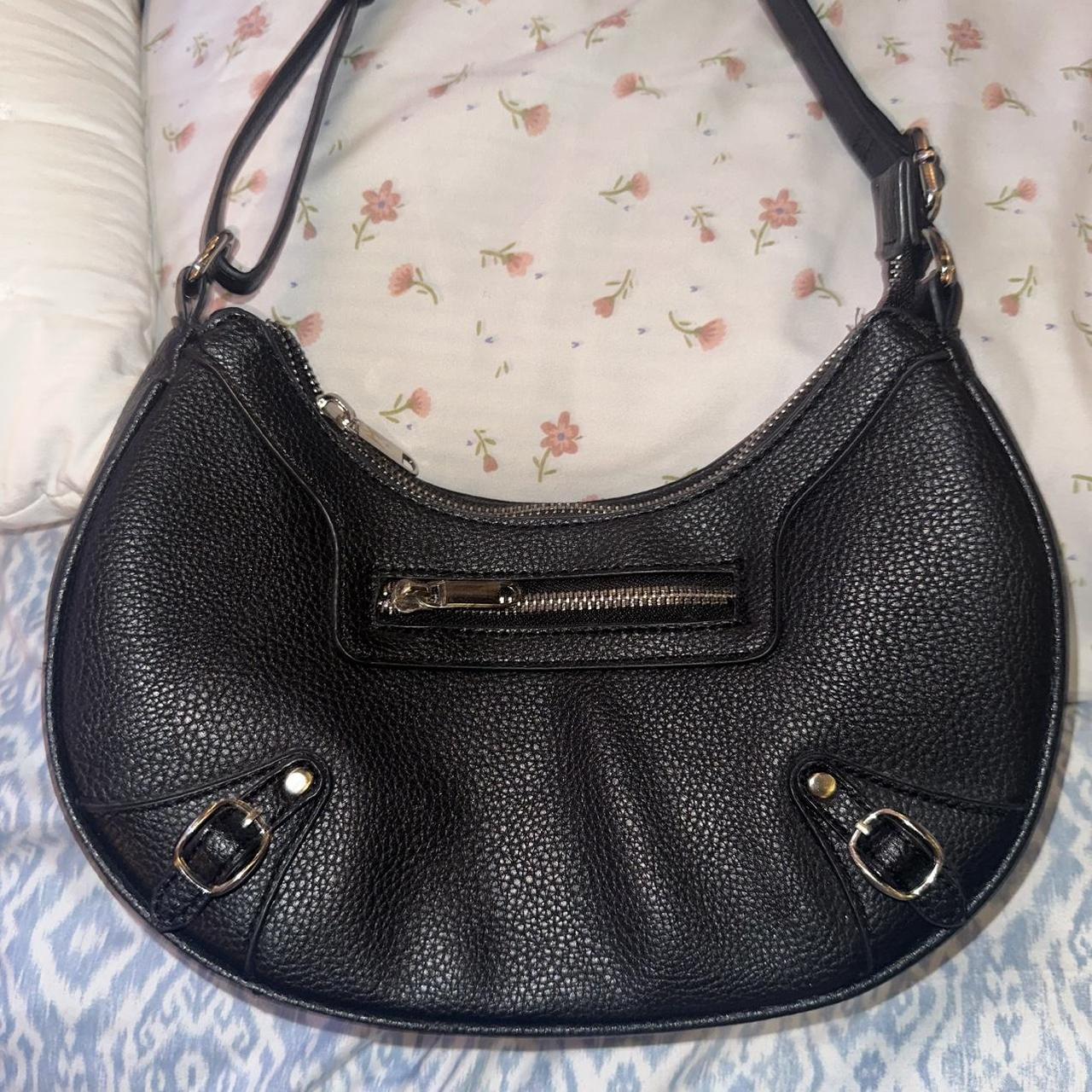 item listed by eternalglory