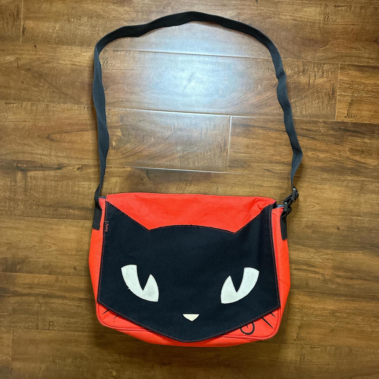Rare Official, Licensed Emily the Strange messenger shoulder bag