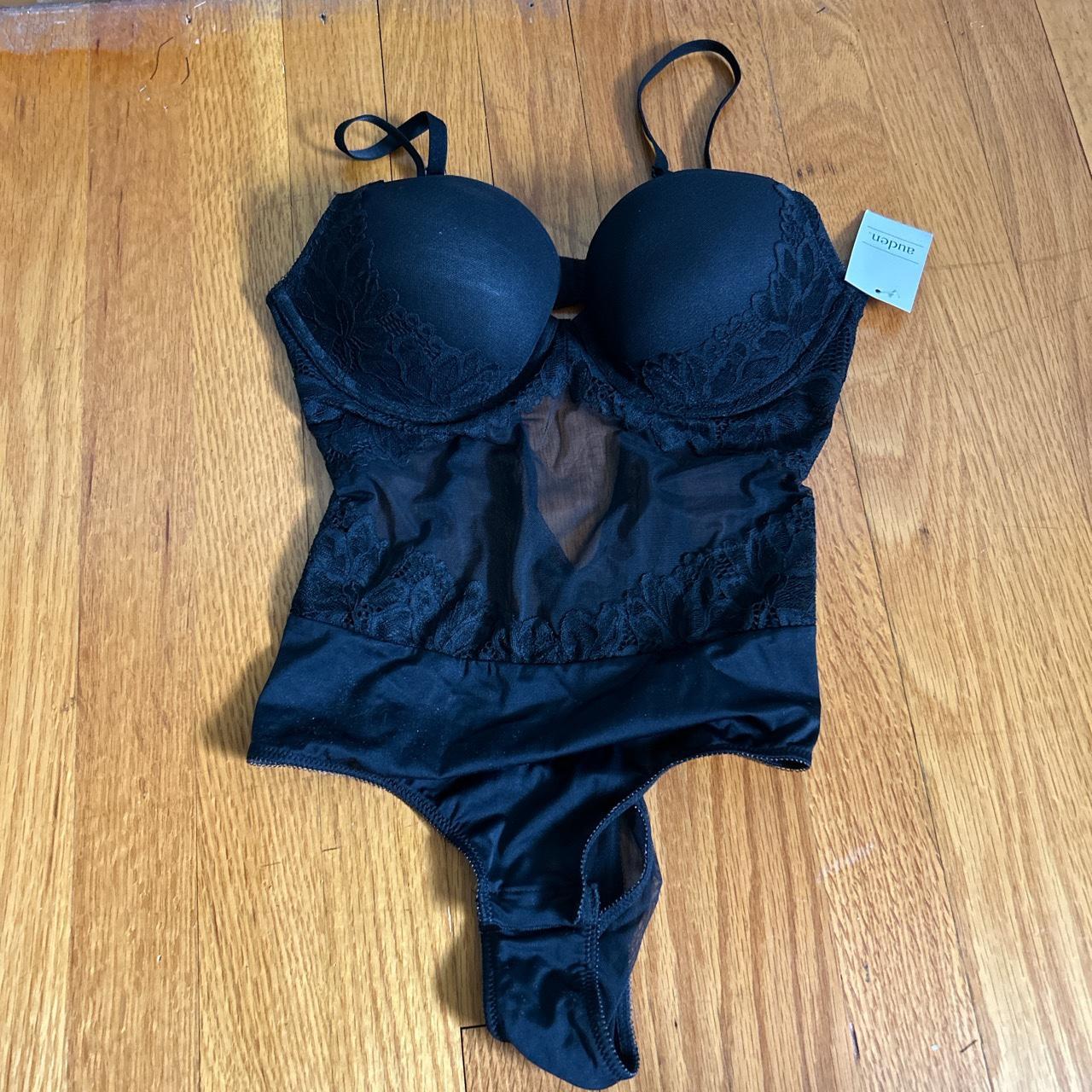 Auden black bodysuit with built-in bra ✨️ Never worn - Depop