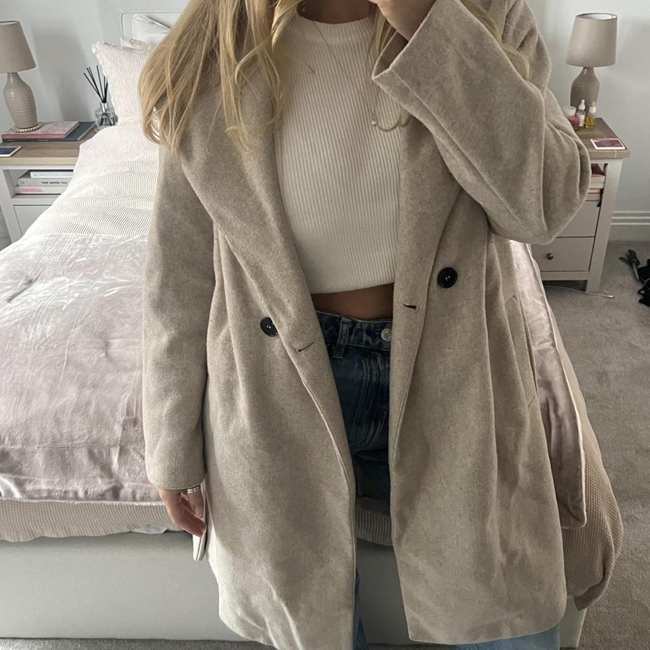 Zara coat size large x Depop