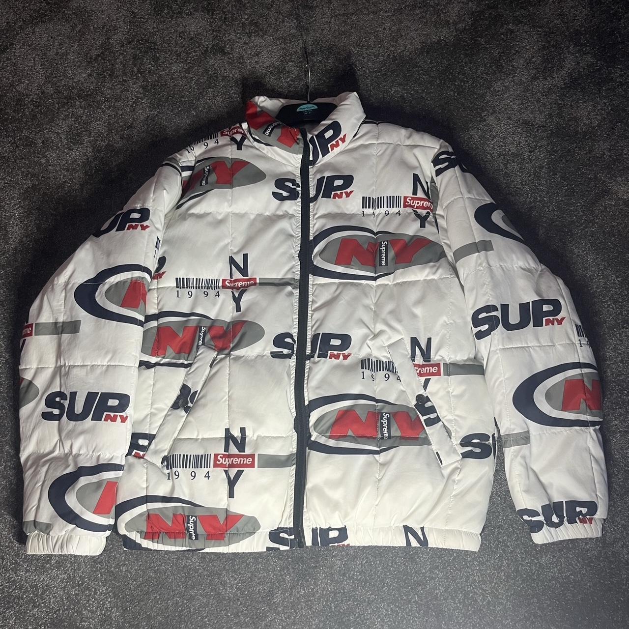 Buy Supreme factible NY Reversible Puffy