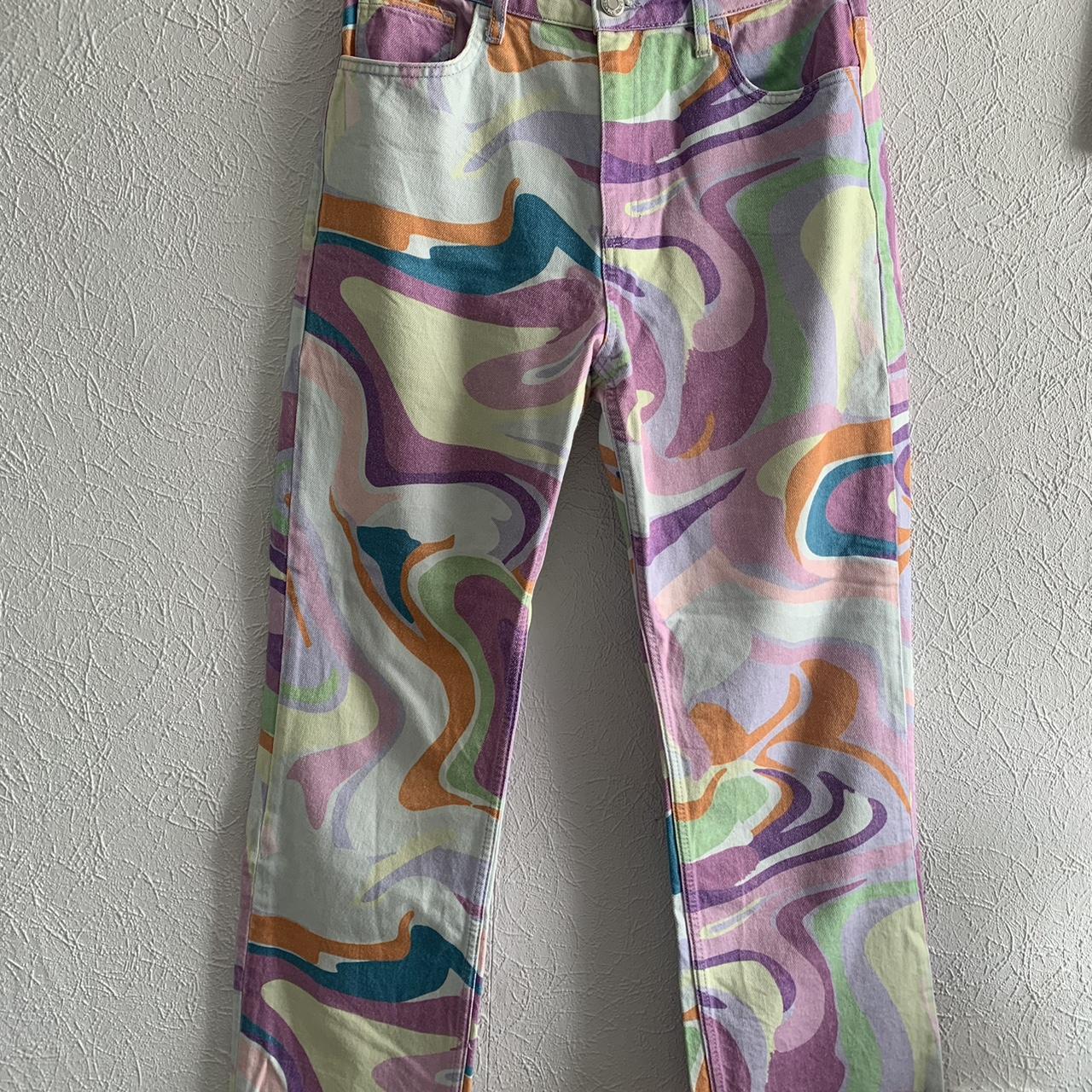 item listed by kvtie93