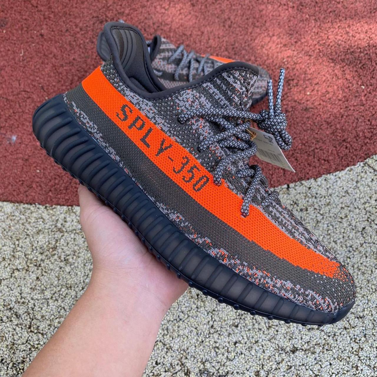 yeezy boost 350v2 carbon