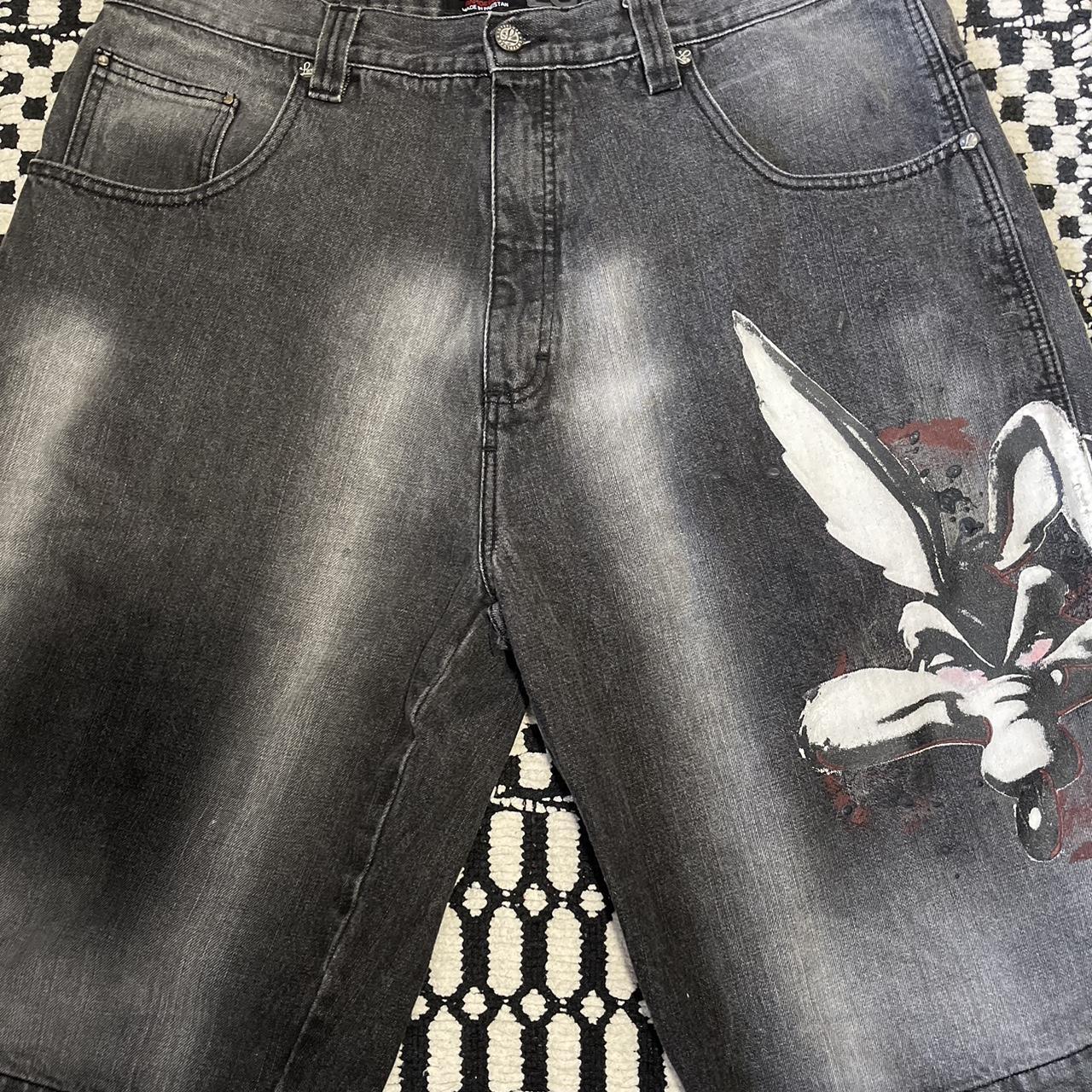 looney tunes nike shorts