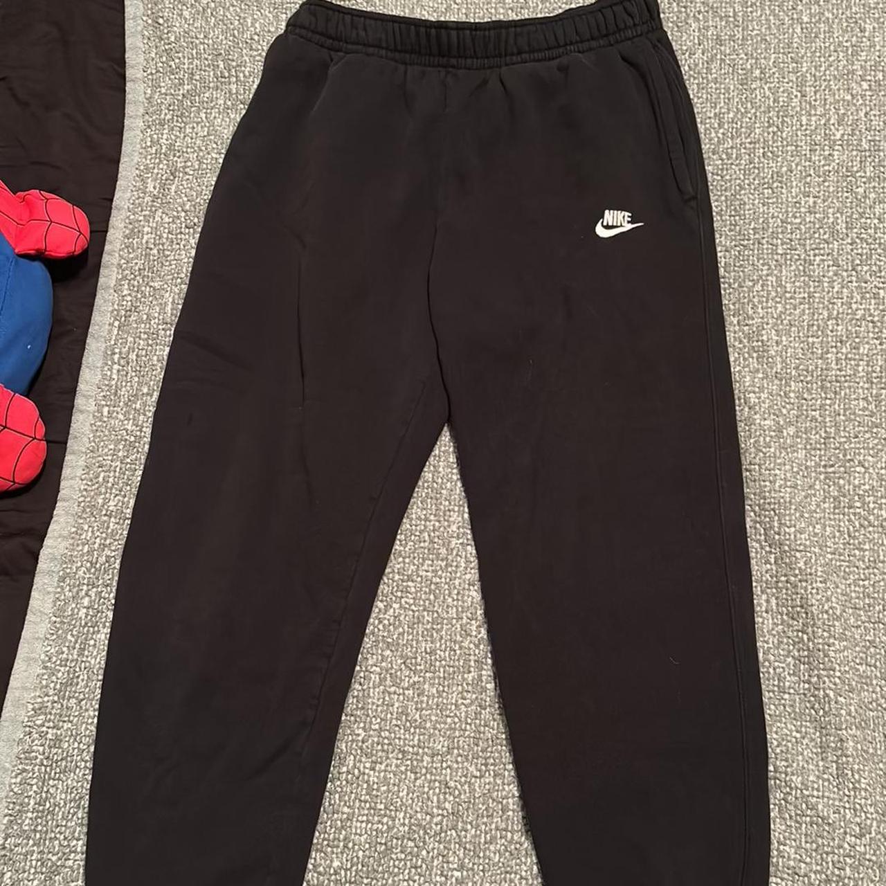 medium black nike sweatpants - Depop