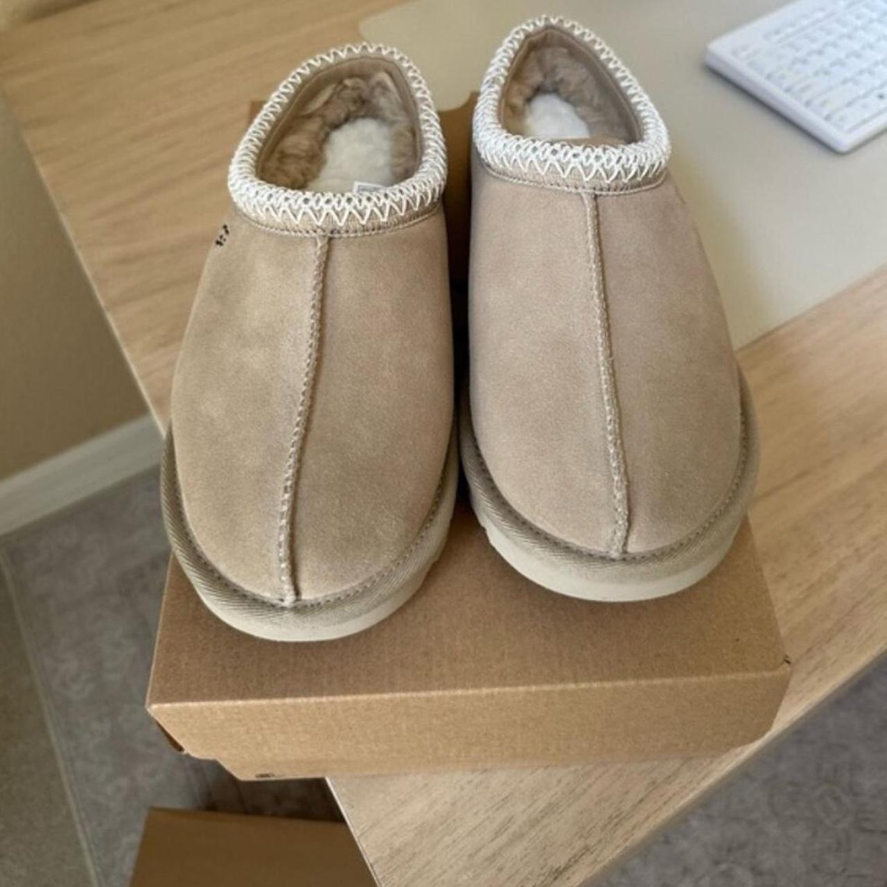 Tan/Cream Uggs size 7 in women s brand new never Depop