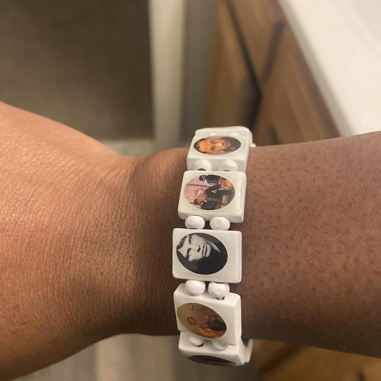 いいネット通販 - 全国送料無料でお届けします 27 Forever White 1199 Bazo Club Depop | size One Bracelet アクセサリー