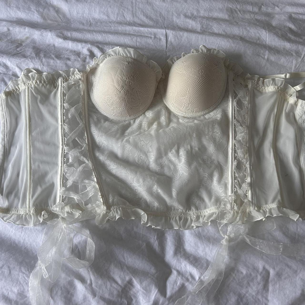 Stunning vintage cream lace corset with ribbons at... - Depop