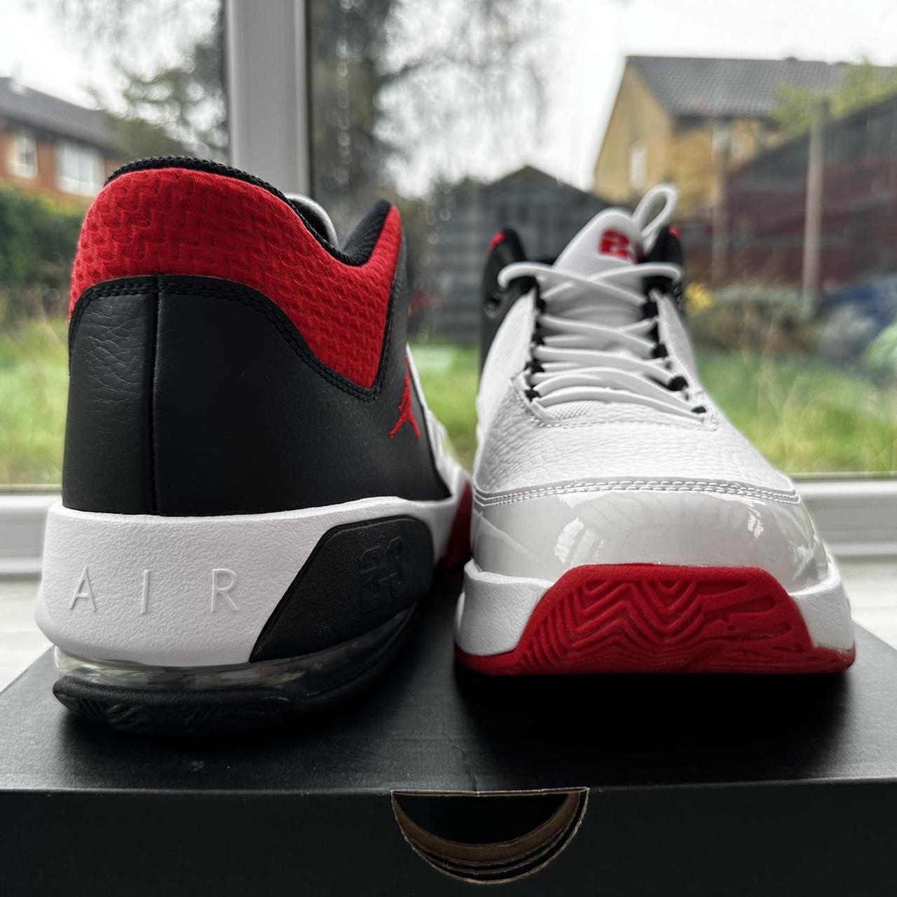 Jordan Max Aura With Jeans Jordan Max Aura Colour: