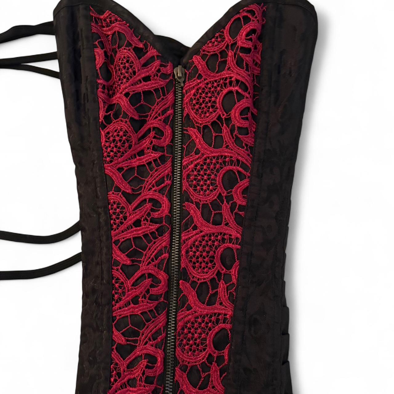 item listed by ariamae0828