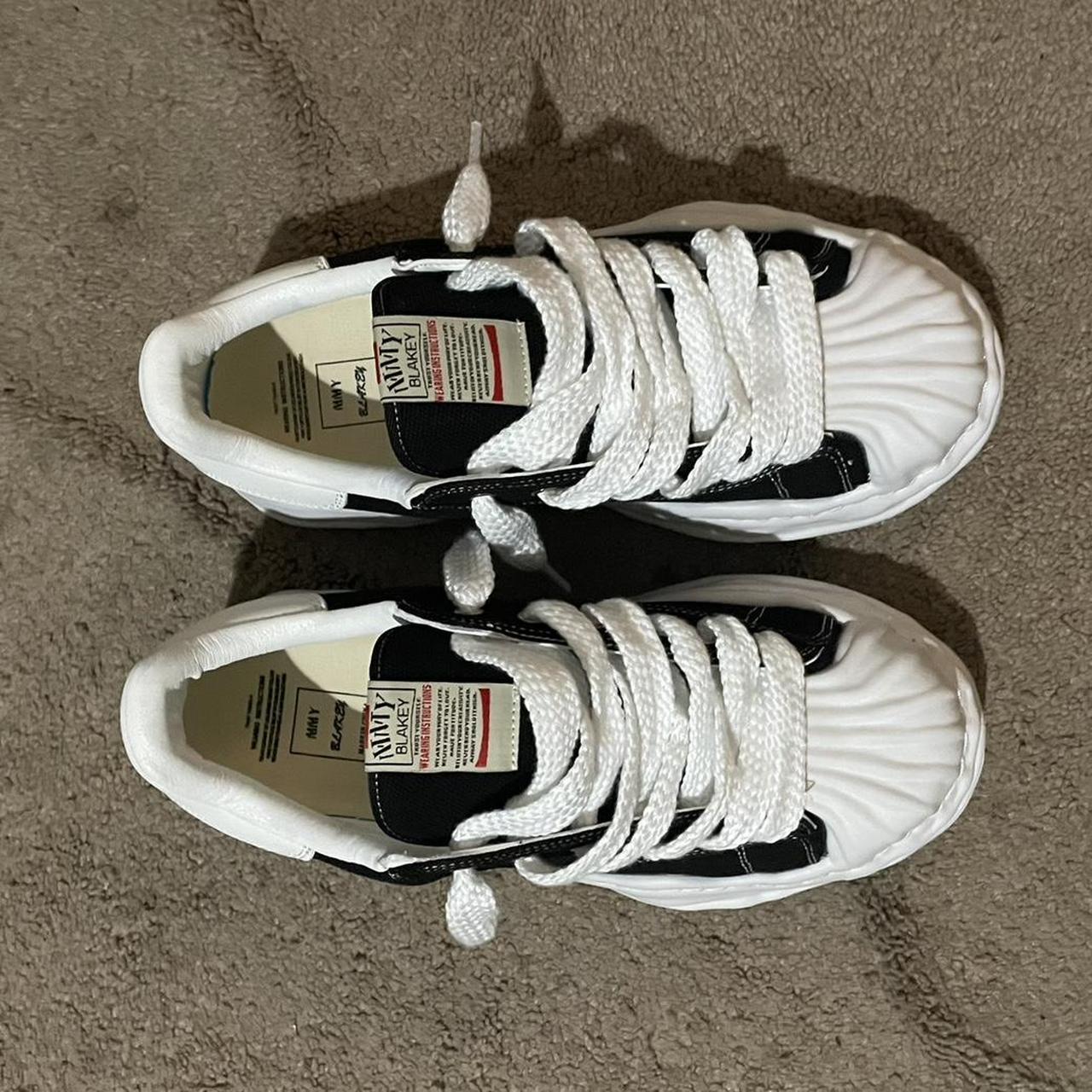 MMY BLAKEY Style Shoes 🏆 Got in White and Black... - Depop