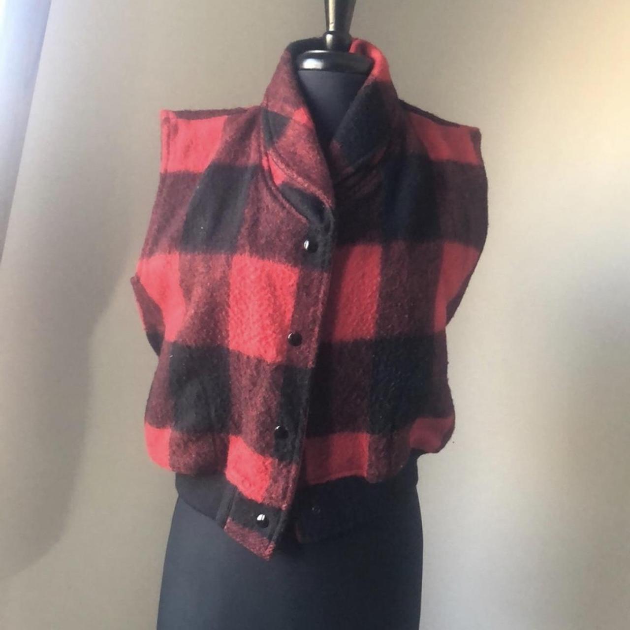 Woolrich Women's Vest - Red/Multi - L – Woolrich … - image 1