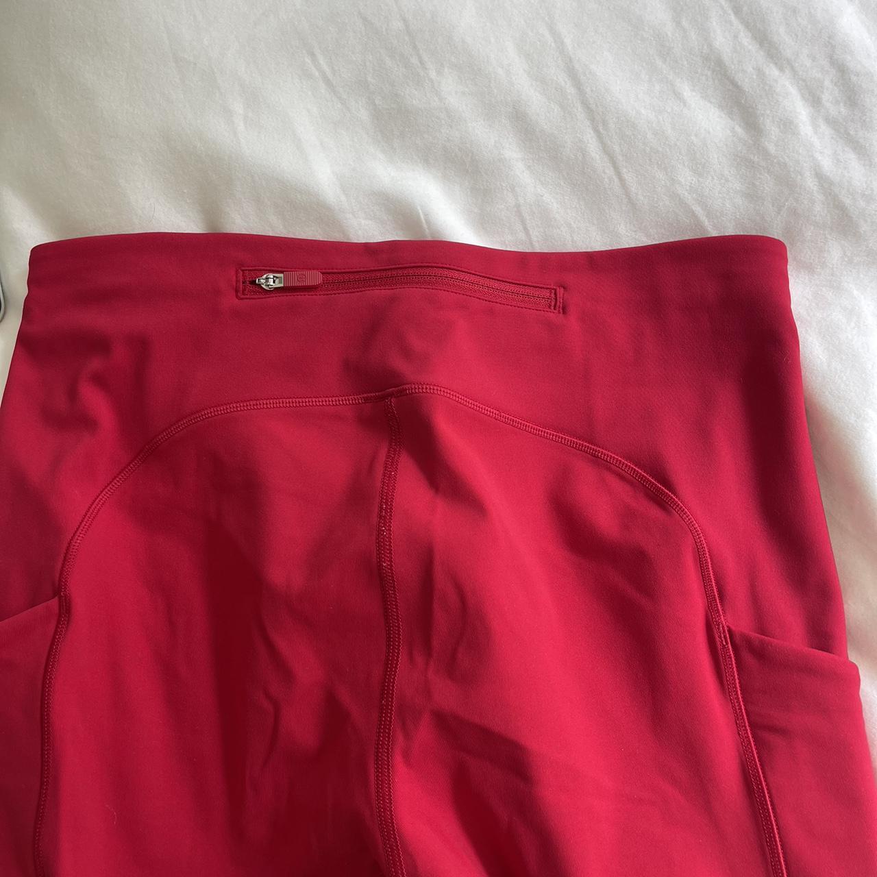 Red lululemon cropped leggings. In amazing - Depop