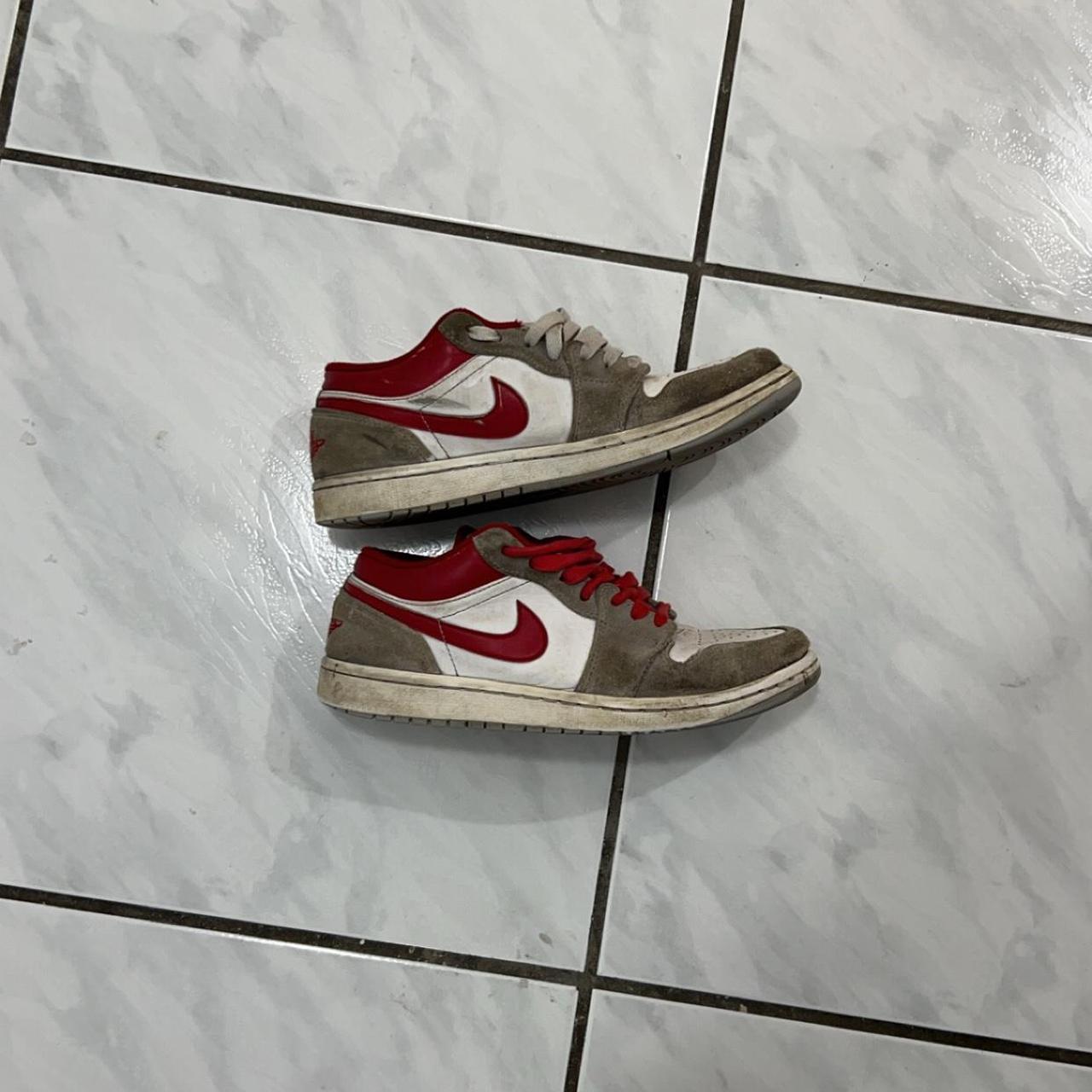 low gym red jordan 1