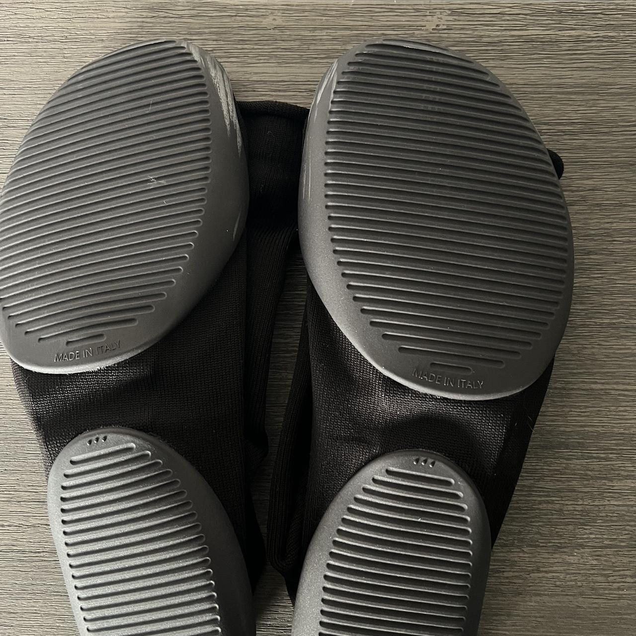 Why Yeezy Pods Are Revolutionizing Comfort And Style: A Detailed Yeezy Pods Review