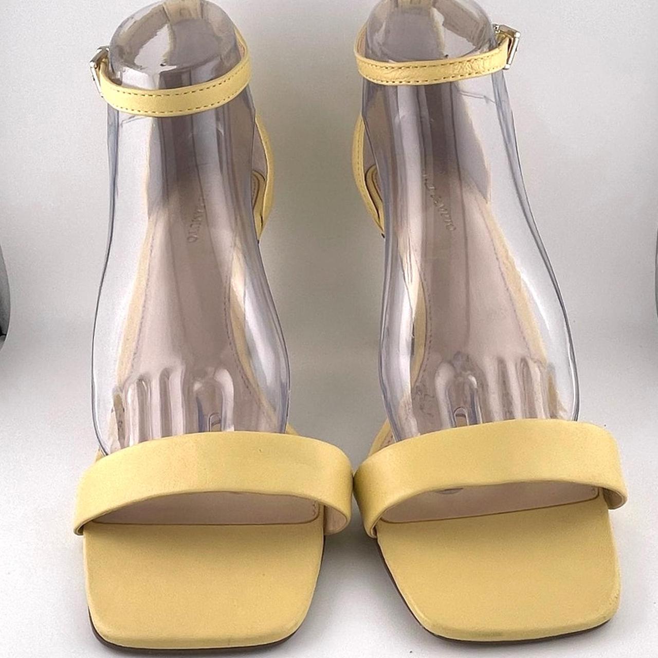 Vince camuto fashion yellow sandals