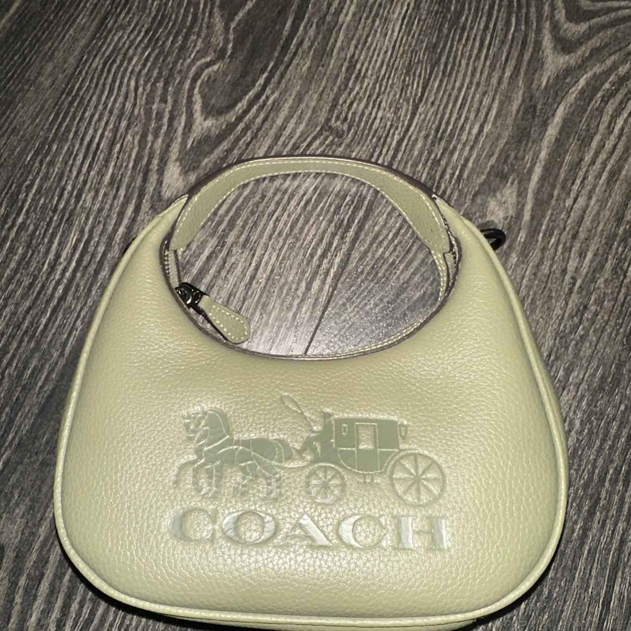 item listed by bagreseller1
