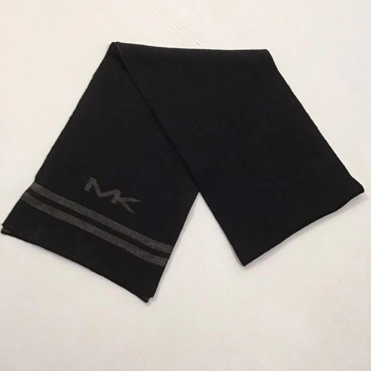 Michael Kors Black Grey Reversible Size is Depop