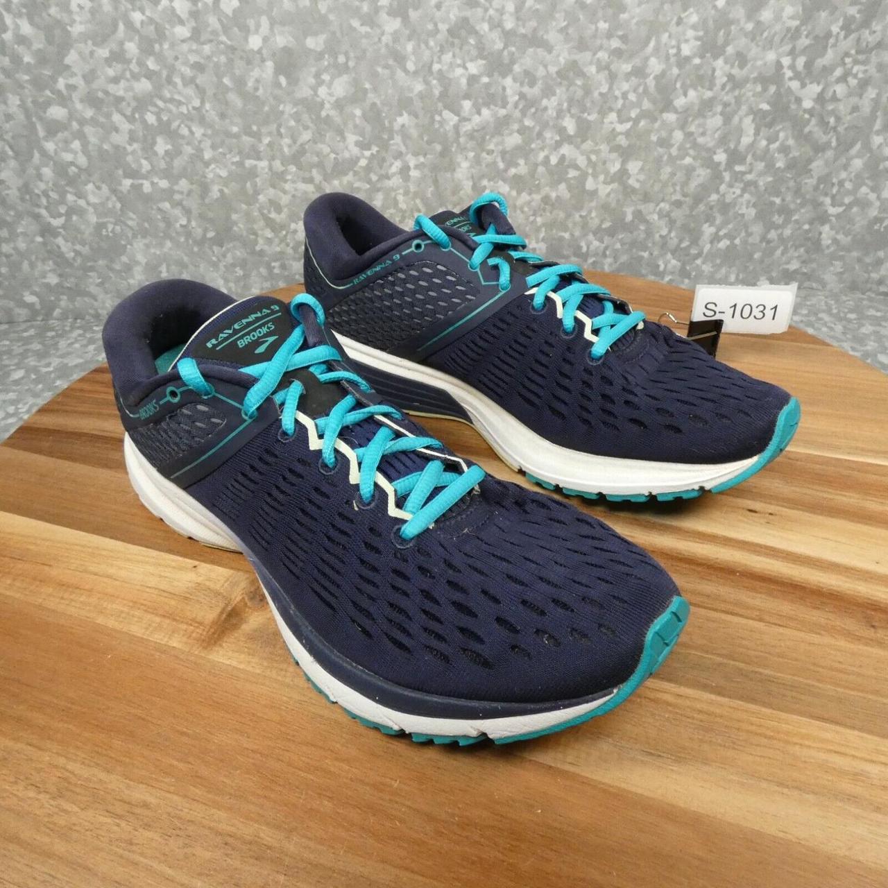 BROOKS RAVENNA 9 SNEAKERS WOMENS 10B NAVY RUNNING. Depop