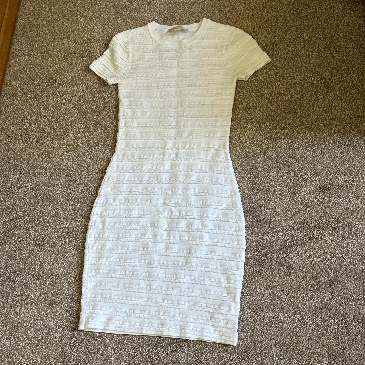 item listed by sarrose_444