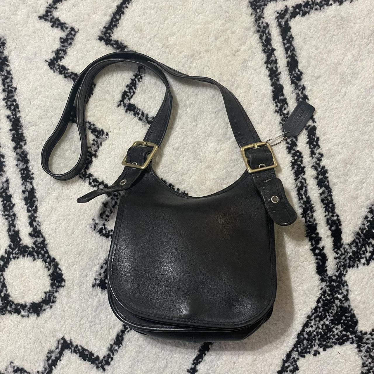 Vintage shops Coach Leather Crossbody bag