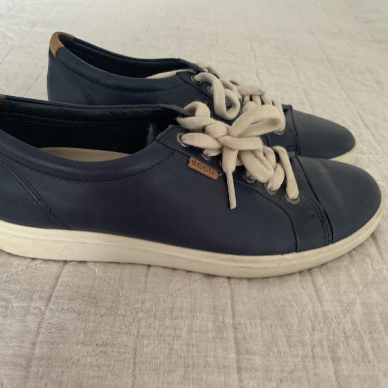 Eco walking shoes super comfortable Depop