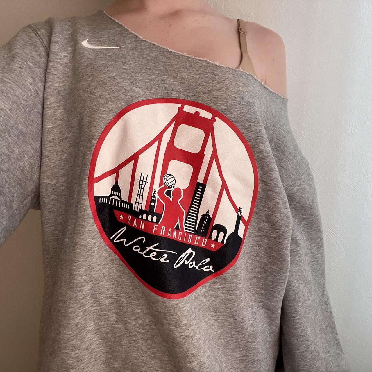 Nike off msn shoulder sweatshirt