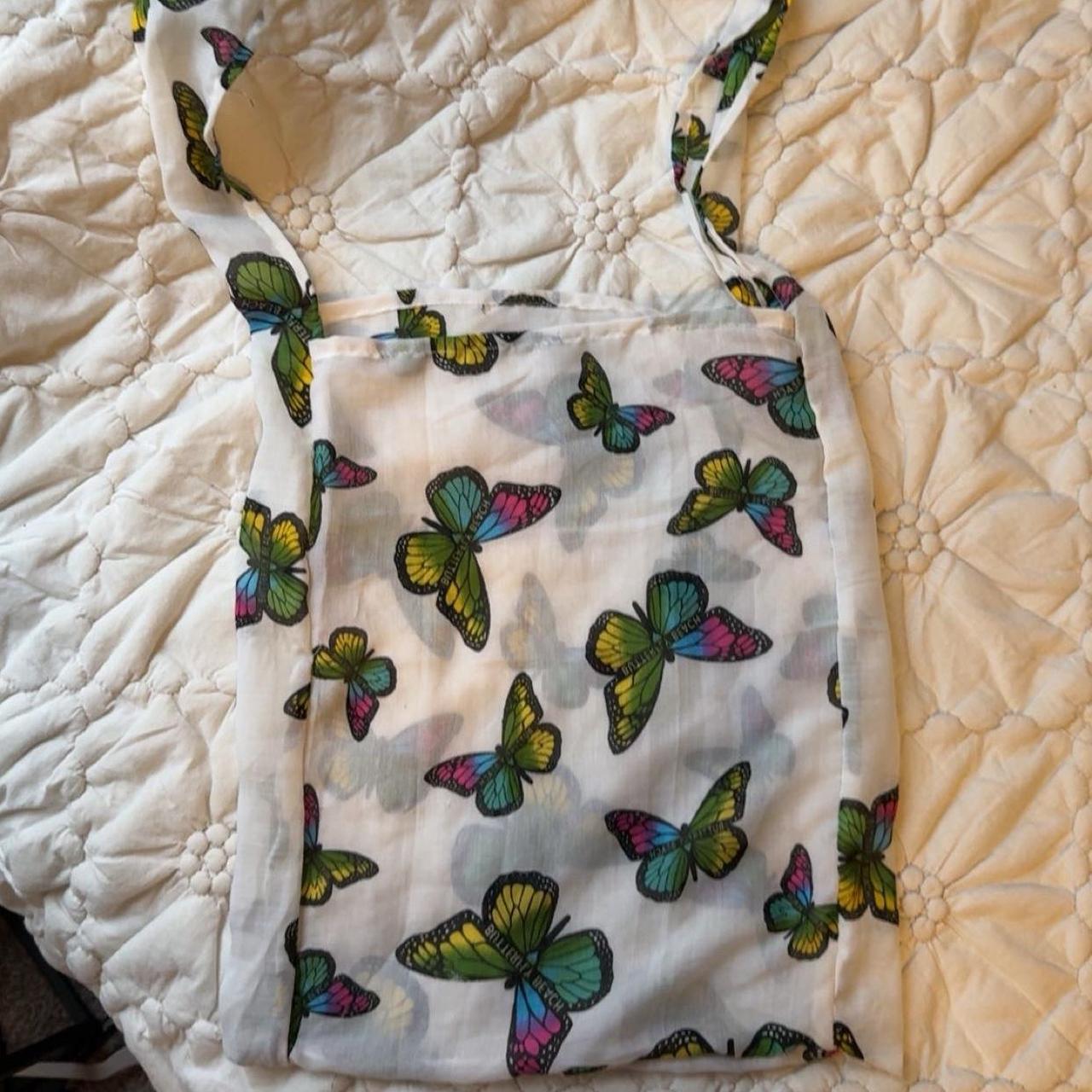 item listed by kaytlenscloset