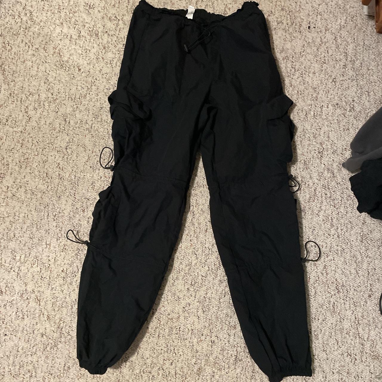 Halara black cargo parachute pants size small worn once - Depop